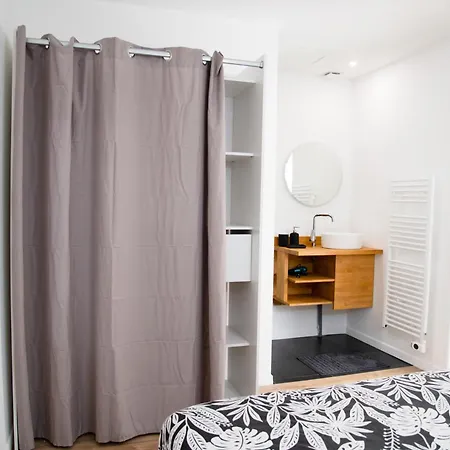 Apartment Charment T2 Avec Exterieur A 200m Du Tram C